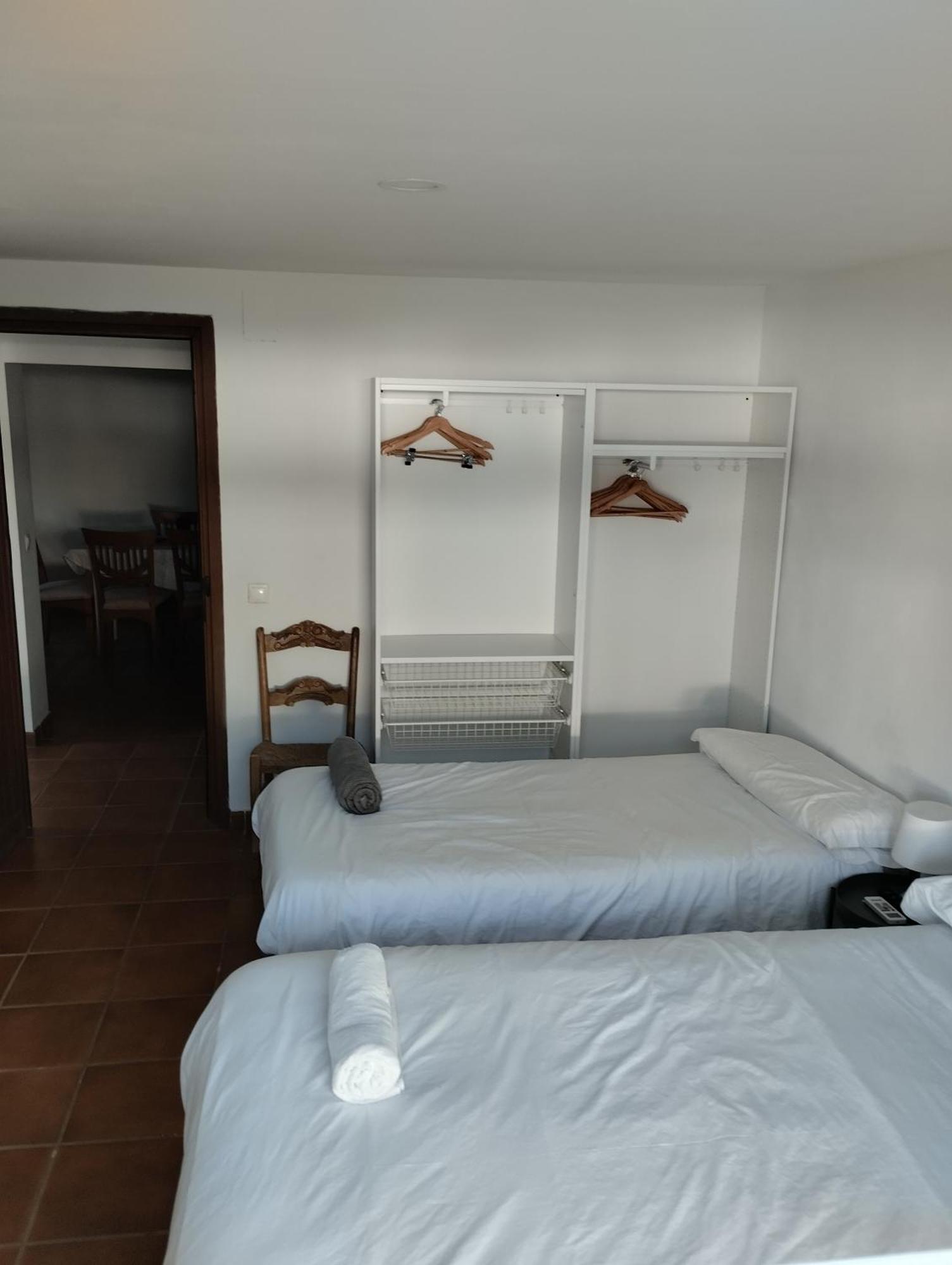 Apartamentos Y Habitaciones Kai Marbella (Adults Only) Oda fotoğraf